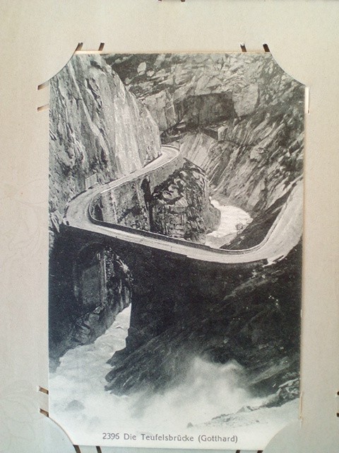 /Switzerland/CH_Place_1900-1949_Die Teufelsbrucke (Gotthard).jpg